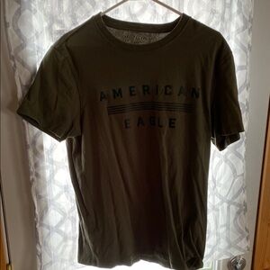 American Eagle Outfitters Men's Olive T-Shirt